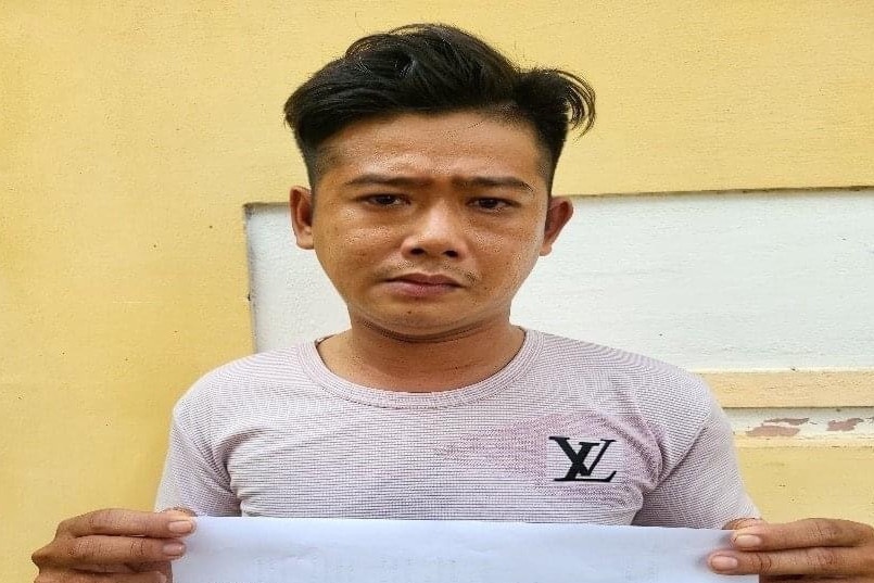 Bat giu nam thanh nien cuop giat tai san cua cu ong ban ve so hinh anh