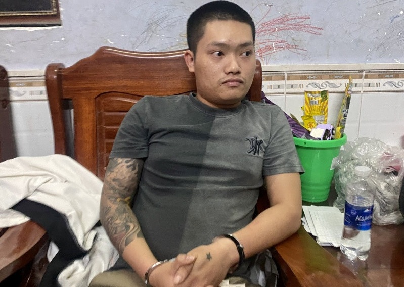 Bat giu chau trai trum ma tuy o Da Nang hinh anh