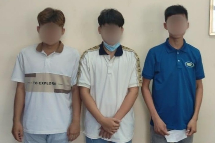 Nhom 30 thanh thieu nien chuan bi hung khi hen danh nhau hinh anh