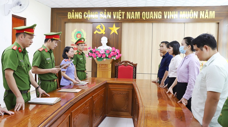 Công ty Vạn Xuân,  Nguyễn Thanh Tùng ảnh 2 Cong ty Van Xuan,  Nguyen Thanh Tung anh 2