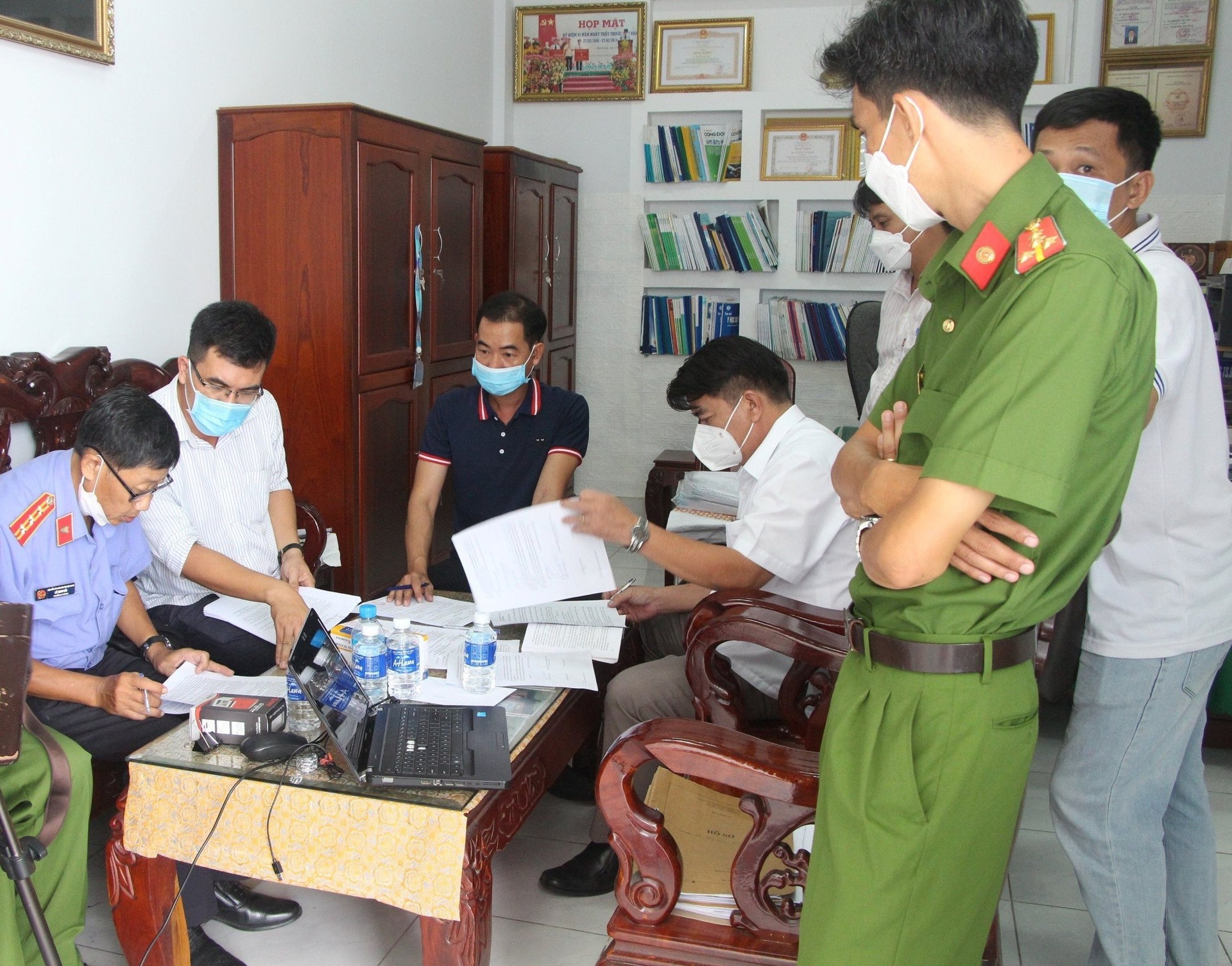 Vi pham dau thau anh 1