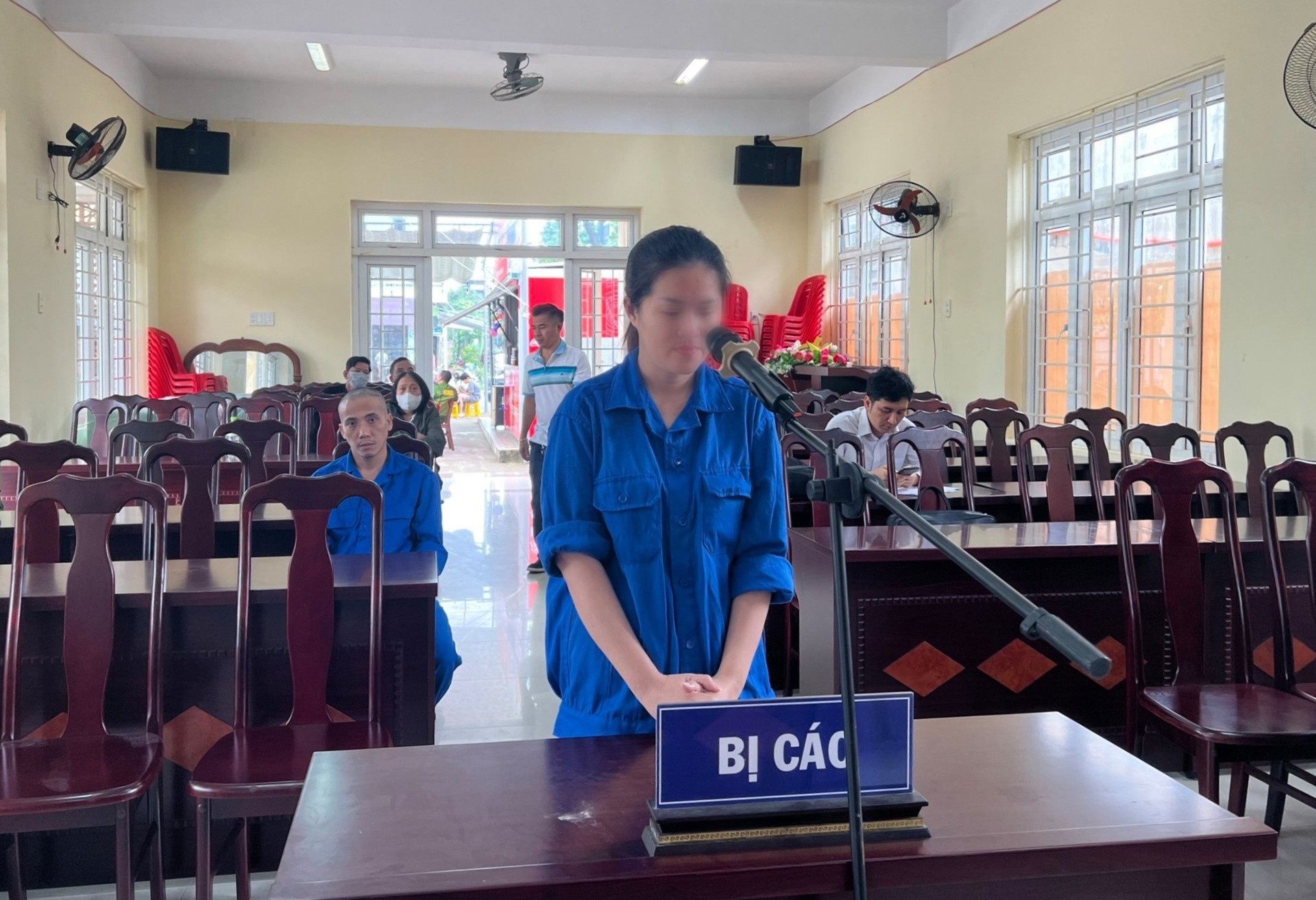 Cầm cố xe ảnh 1 Cam co xe anh 1