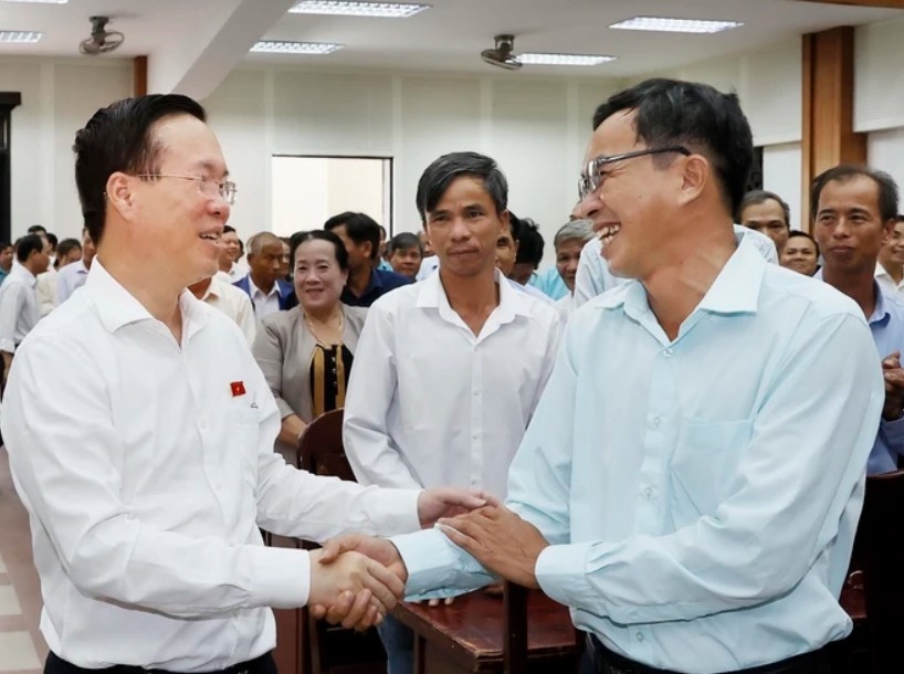 tiep xuc cu tri anh 1