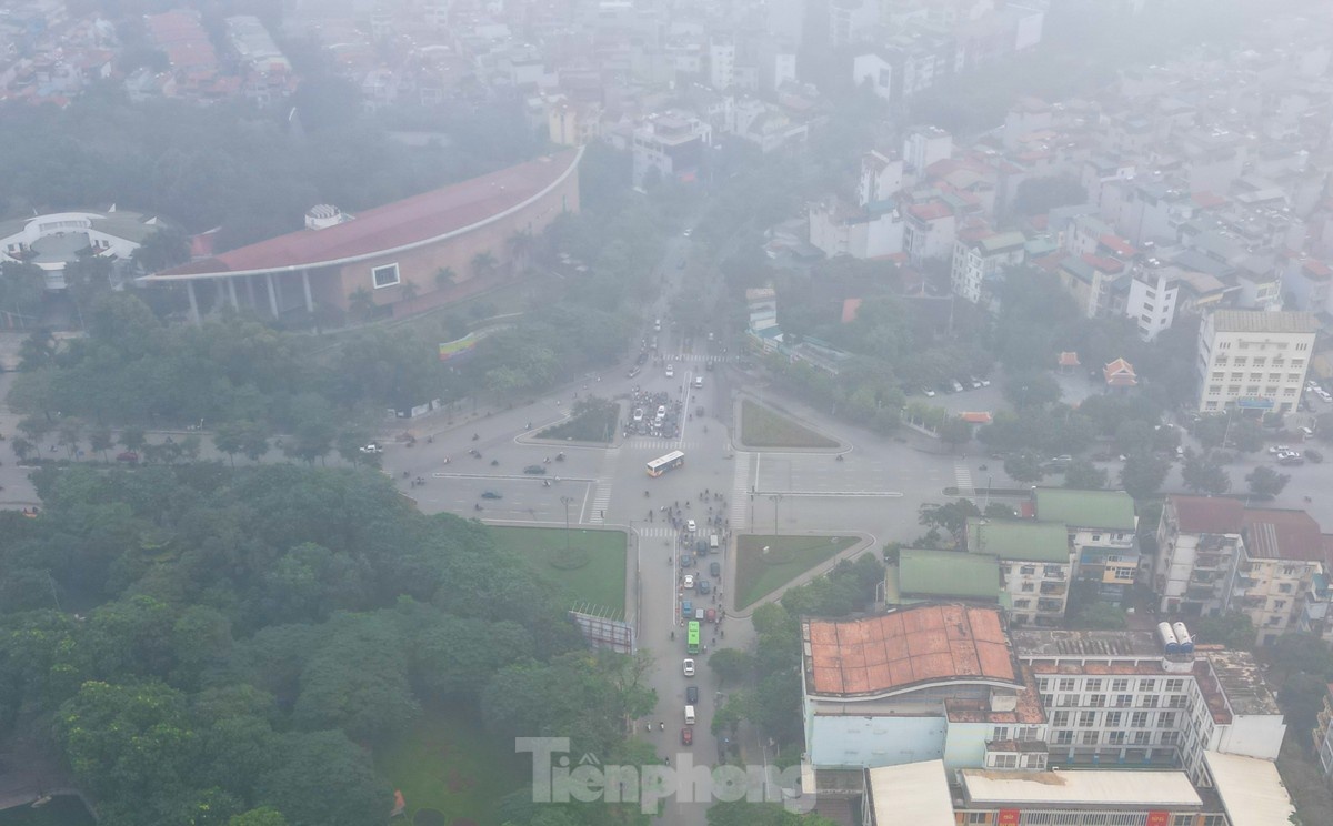 Ha Noi mu mit bui anh 3