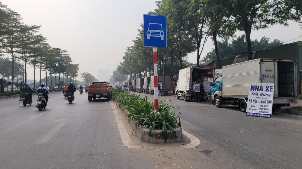 bai do xe tu phat anh 3