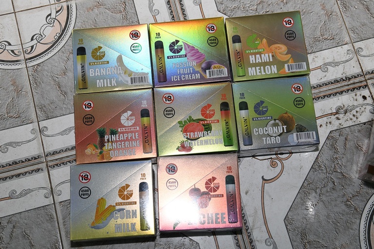 bat thuoc la dien tu anh 3