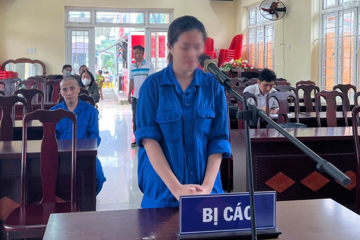 Dem xe may cua nguoi tinh cam co vi thieu tien tieu Tet hinh anh