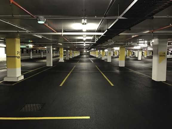 Ha Noi: 73 bai do xe ngam theo quy hoach chua duoc trien khai hinh anh