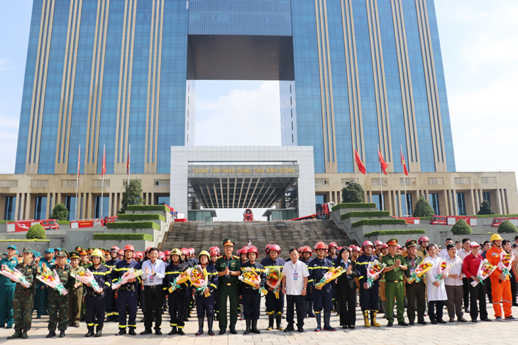 Binh Duong dien tap PCCC anh 19