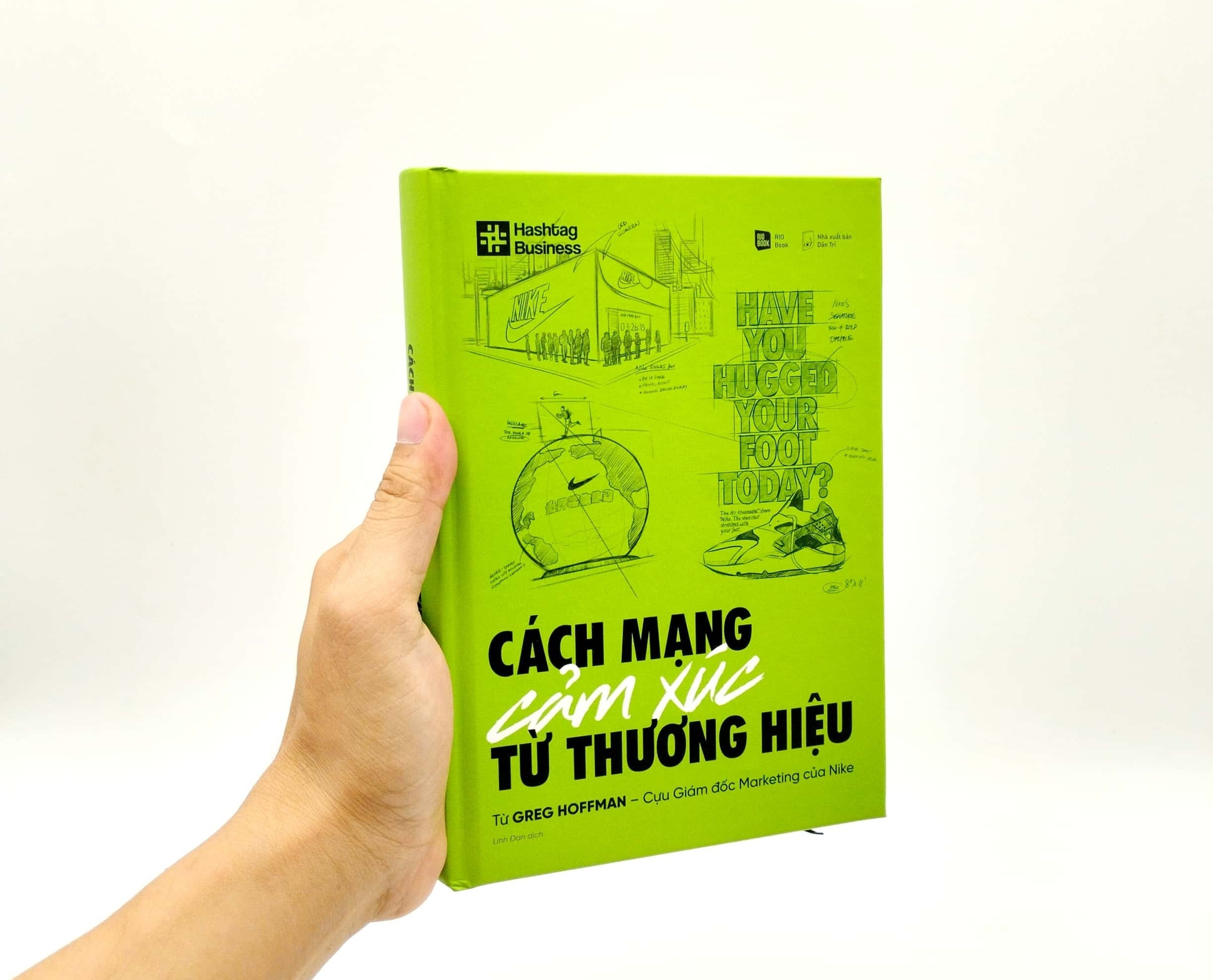 'Cach mang cam xuc tu thuong hieu' va chien luoc truyen thong dinh dam hinh anh