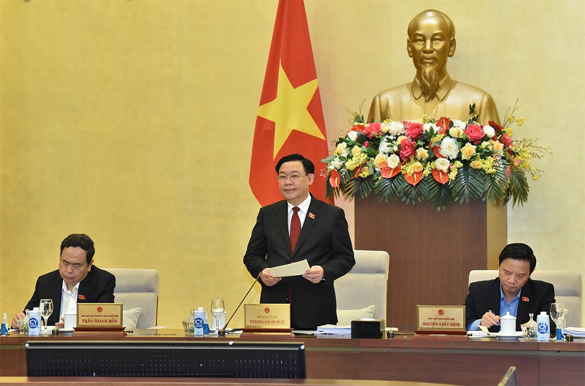 Quoc hoi hop bat thuong anh 1