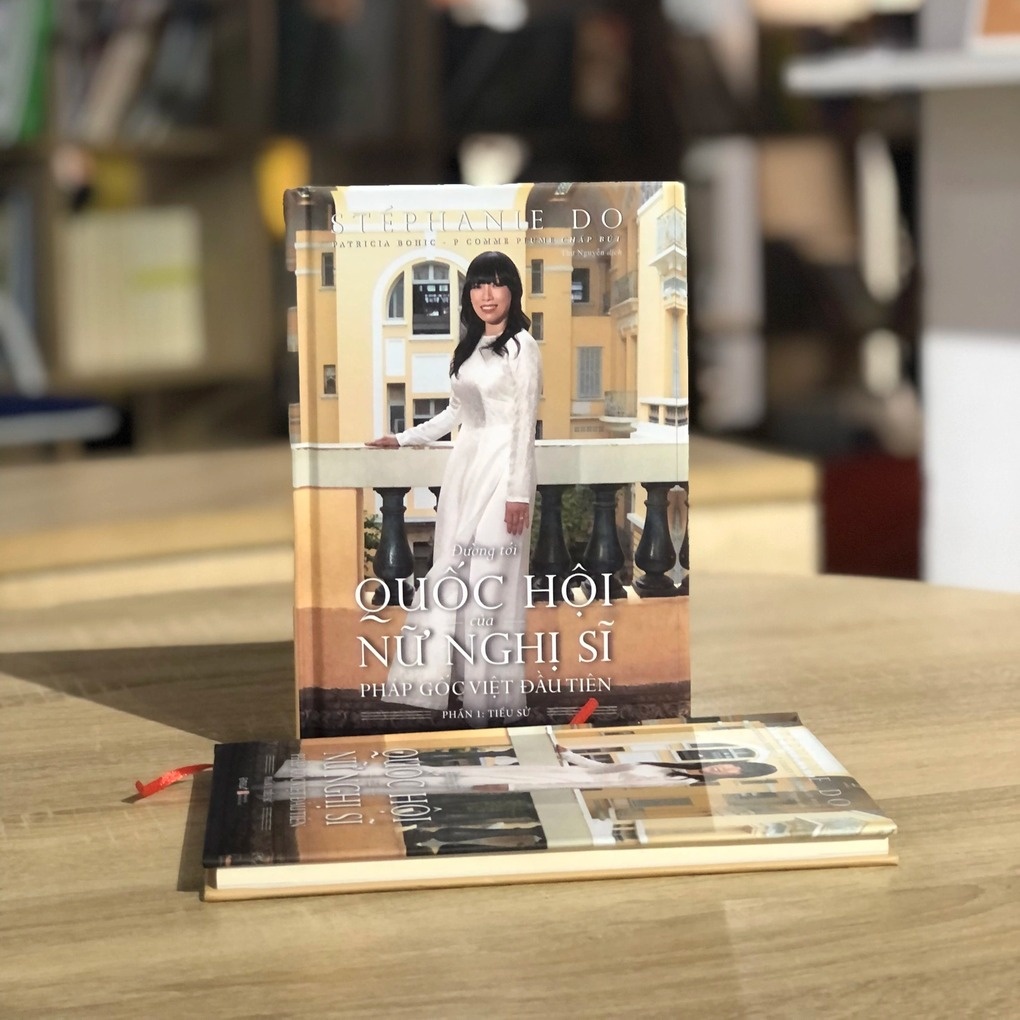 Duong toi Quoc hoi cua nu Nghi si Phap goc Viet dau tien hinh anh