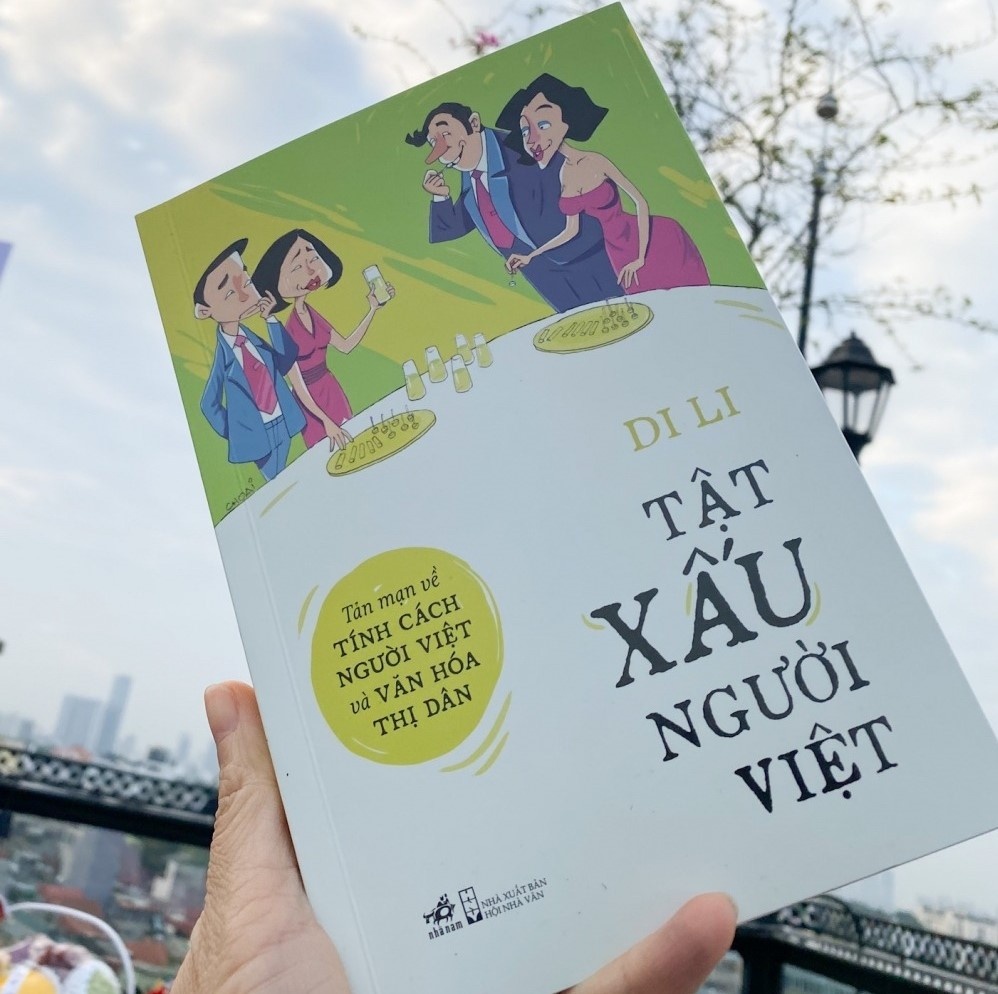 Cuoi rinh rich, do mat tia tai khi doc 'Tat xau nguoi Viet' hinh anh