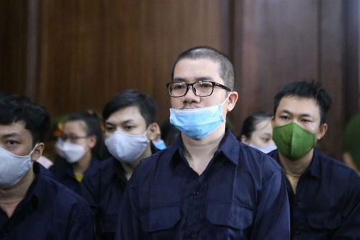 Tra 82 ty dong thu duoc cua vo chong Nguyen Thai Luyen cho bi hai hinh anh