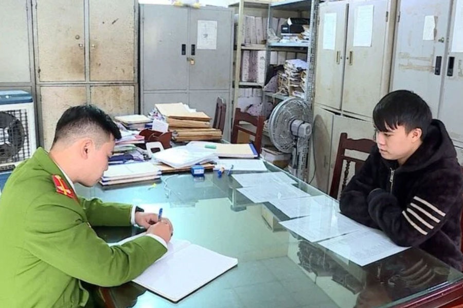 Triet pha duong day danh bac gan 100 ty dong qua mang hinh anh