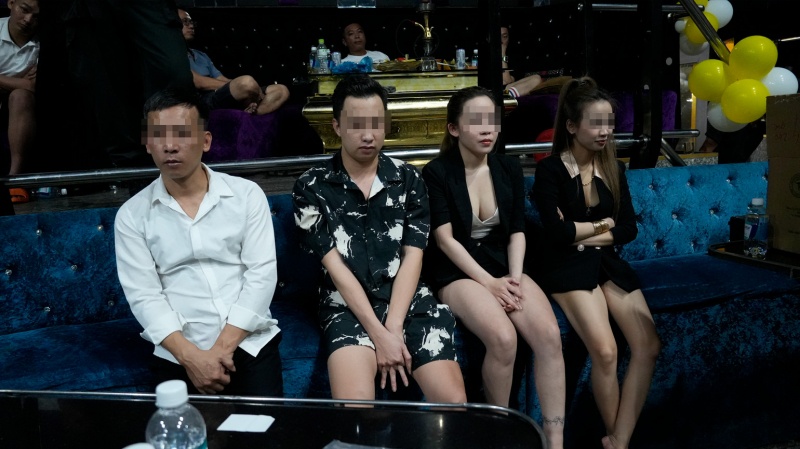 Quan Bar New Latin anh 2