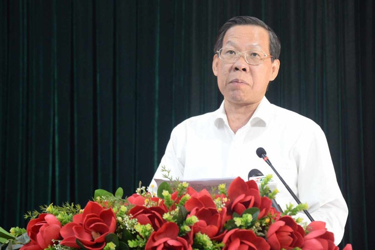 'Quan 1 phai tro thanh mot trung tam hien dai nhu Singapore' hinh anh