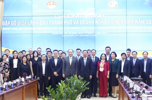 Chu tich UBND TP.HCM anh 4