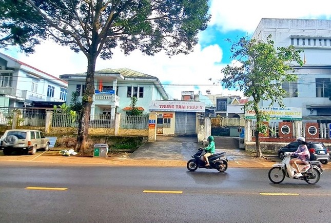 Thu hoi quyet dinh bo nhiem Giam doc TT Giam dinh Phap y tinh Gia Lai hinh anh