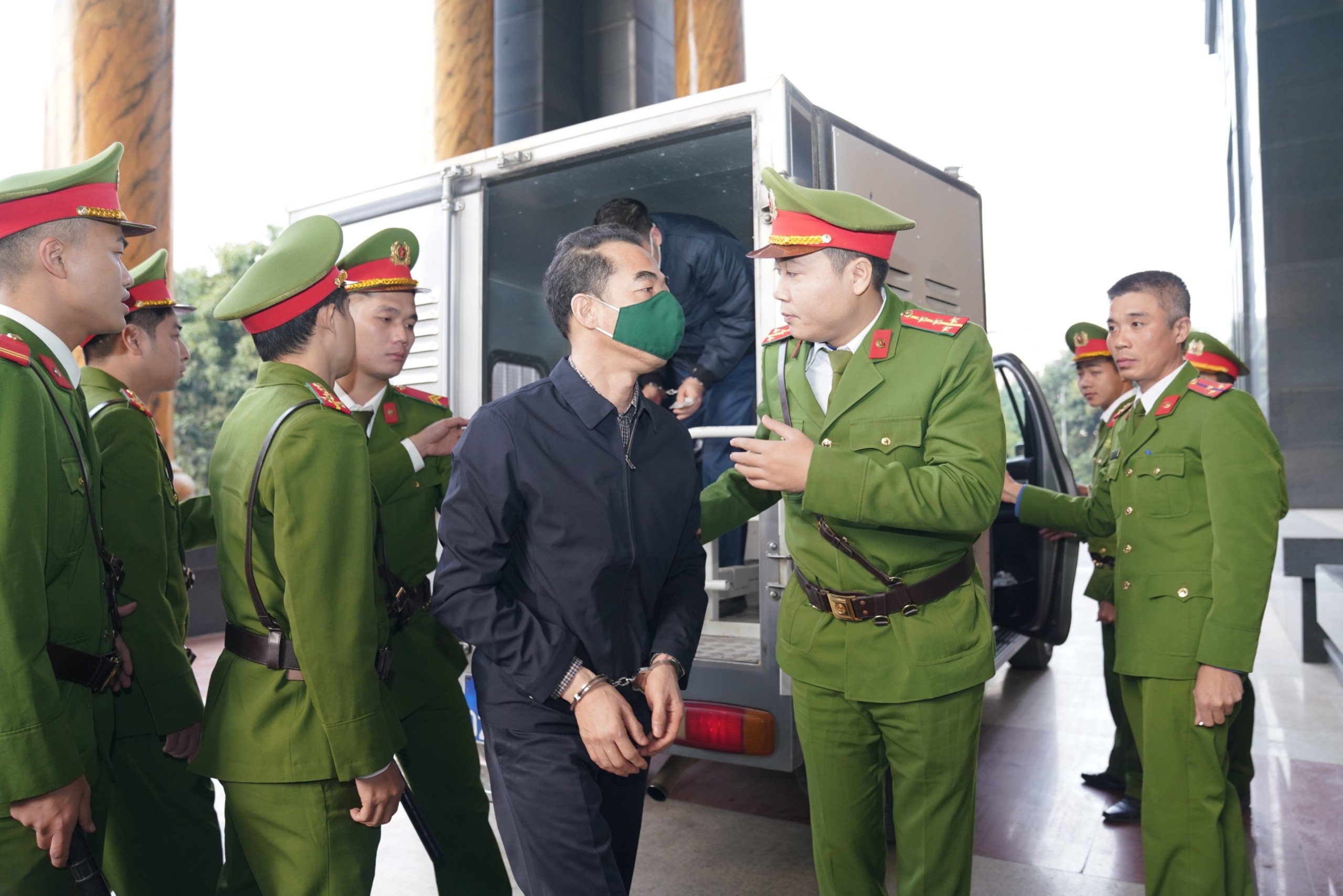 Bị cáo Hoàng Văn Hưng ảnh 2 Bi cao Hoang Van Hung anh 2