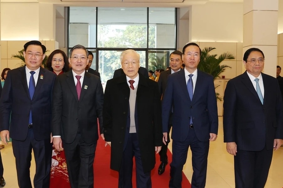 Tong bi thu du Dai hoi Hoi Nong dan Viet Nam lan thu VIII hinh anh