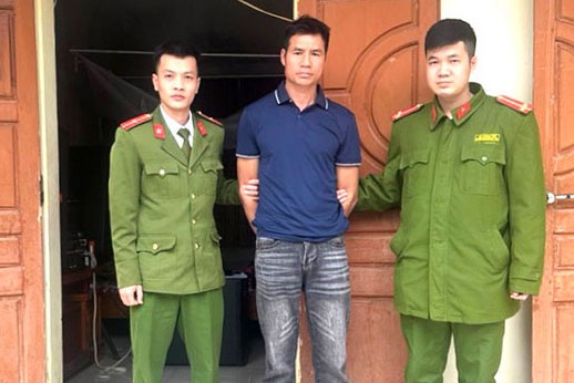 Mua nguyen lieu tren Shopee de che phao no va vu khi hinh anh