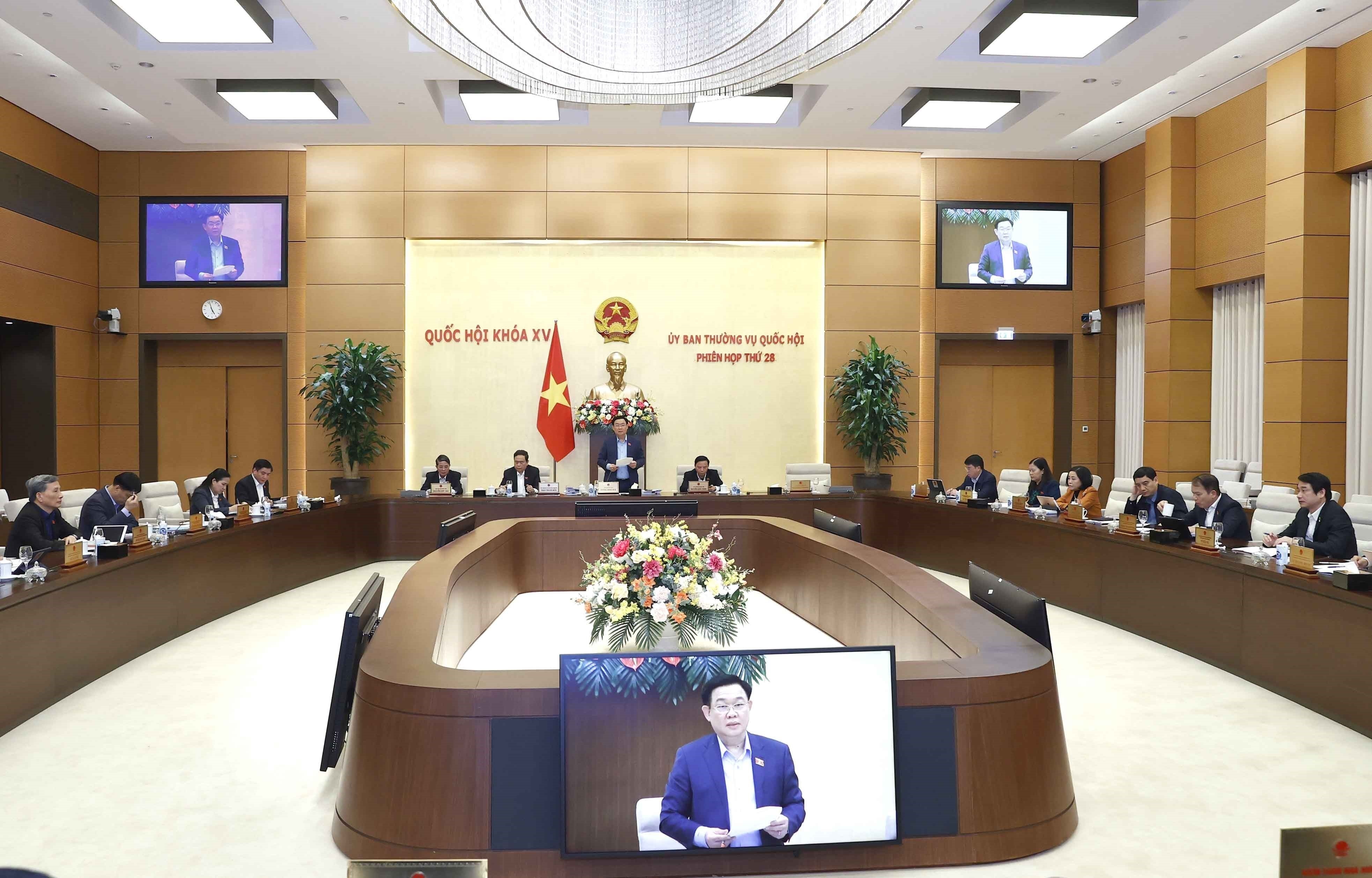 Ngay 8/1, khai mac Phien hop thu 29 cua Uy ban Thuong vu Quoc hoi hinh anh
