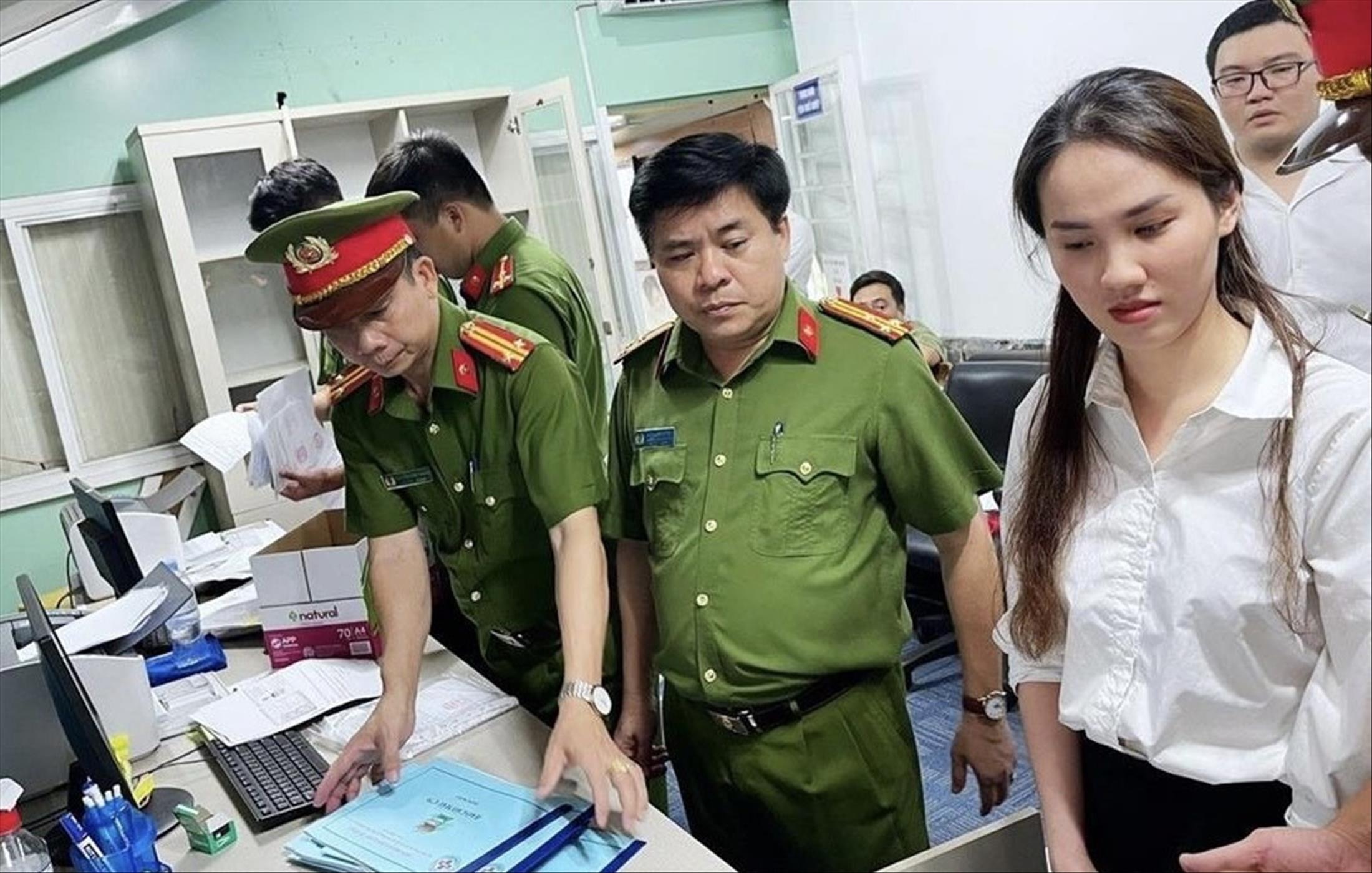 Trục lợi bảo hiểm ảnh 1 Truc loi bao hiem anh 1