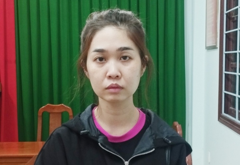 Loi khai cua nu nhan vien trom 160 luong vang hinh anh