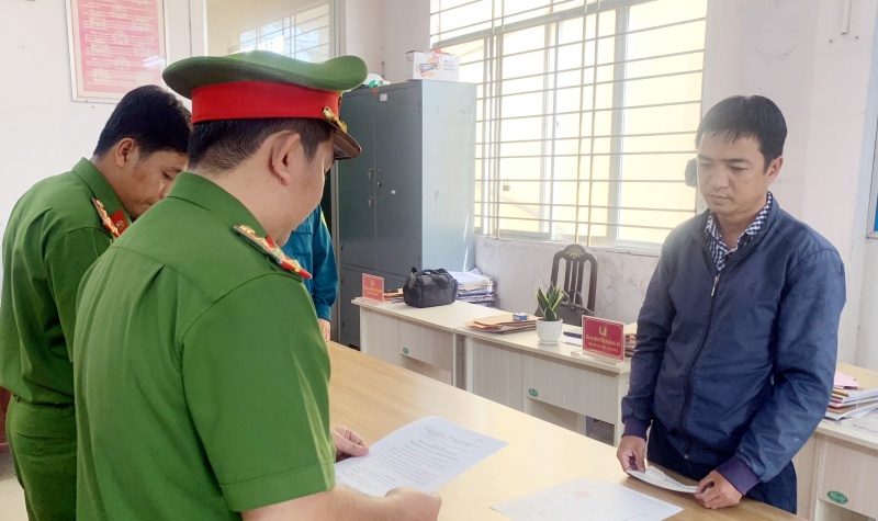 Nhan vien ngan hang anh 1