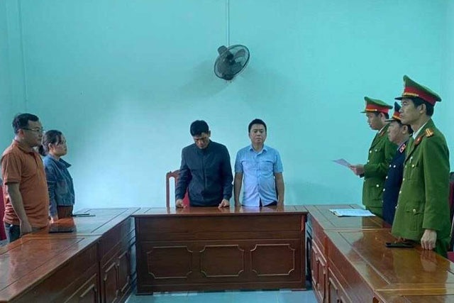 Khoi to 7 nguyen lanh dao, nhan vien ngan hang o Quang Tri hinh anh