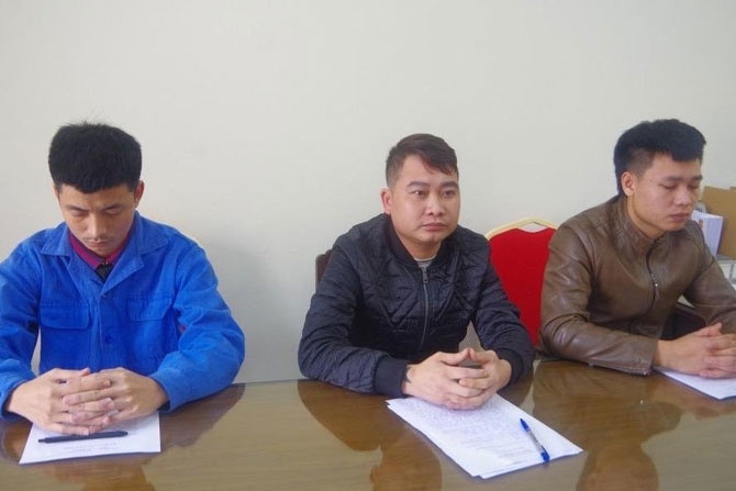 Bat giu 2 nhom tin dung den thu loi bat chinh 7,5 ty dong hinh anh