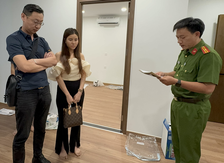 Tu diem mai dam,  Nha hang JOY,  Nha hang Fortune,  Luxury Business Club anh 1