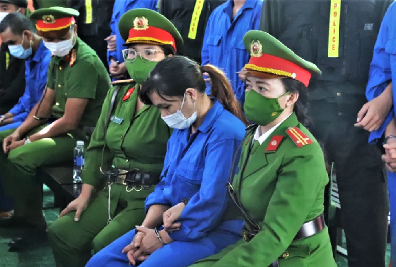 Nhom bi cao tham gia khung bo o Dak Lak thu nhan toi loi hinh anh