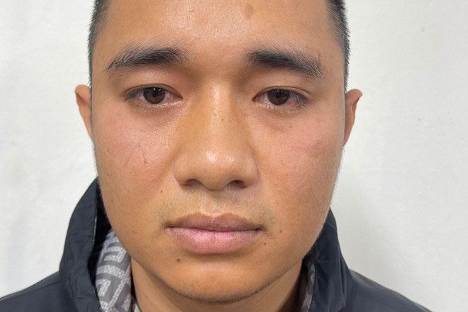 Bat doi tuong cam dau nhom chuyen cho vay nang lai hinh anh