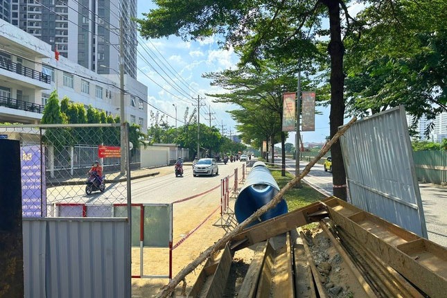 Nhieu quan, huyen o TP.HCM bi cup nuoc vao cuoi tuan hinh anh