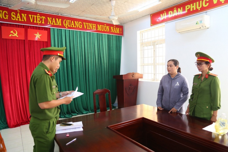 Lừa bán đất ảnh 1 Lua ban dat anh 1