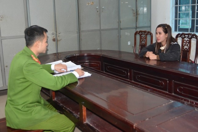 Đột nhập nhà dân ảnh 1 Dot nhap nha dan anh 1
