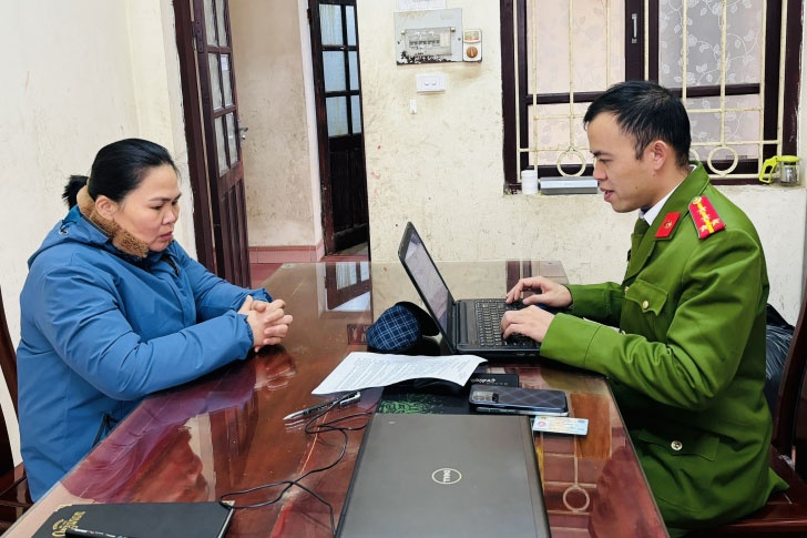 Mot nguoi bi khoi to trong vu mua ban gan 50 kg canh, qua cay anh tuc hinh anh