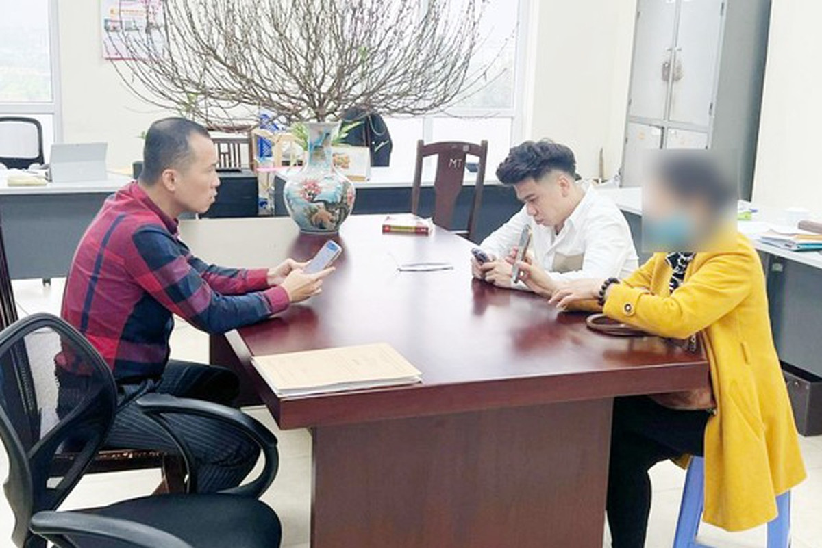 Bat tam giam tai xe chem xe buyt o Ha Noi hinh anh