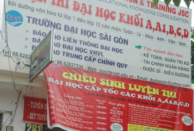 'Muon' ten truong khac de tuyen sinh hinh anh