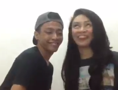 Clip cover hai huoc cua cap doi Tay Ban Nha hinh anh