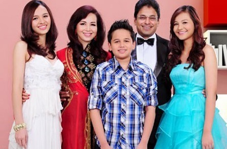 Hoa hau Dieu Hoa chia se chuyen day con, chon truong hinh anh