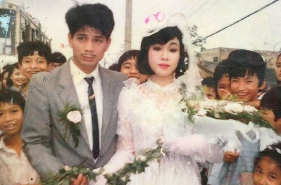 Dan mang ro mot chia se anh cuoi 'hot girl ngay xua' hinh anh