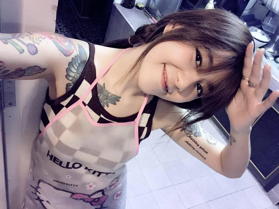 Hot girl Thai Lan la chu kenh ban hang lam dep truc tuyen hinh anh