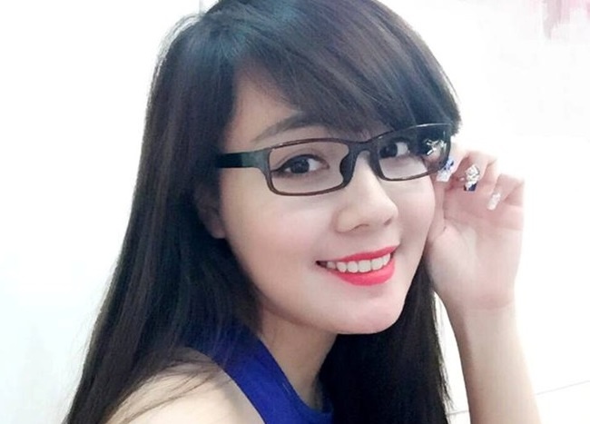 Nhung co gai gap rac roi vi so huu ve ngoai noi bat hinh anh