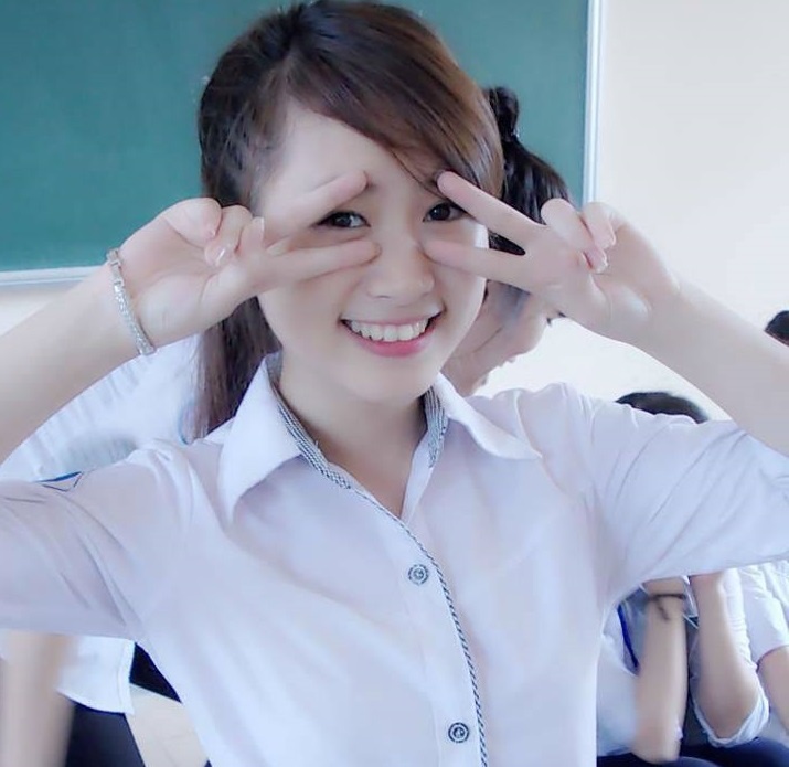 Anh nu sinh xinh dep truoc them nam hoc moi thu hut dan mang hinh anh