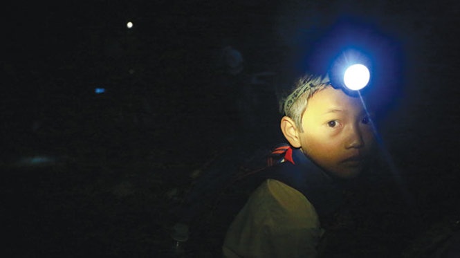 Bang rung  den truong tu... 3h sang hinh anh