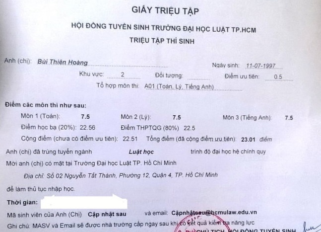Thi sinh rot DH oan nhap hoc vao DH Luat TP HCM hinh anh