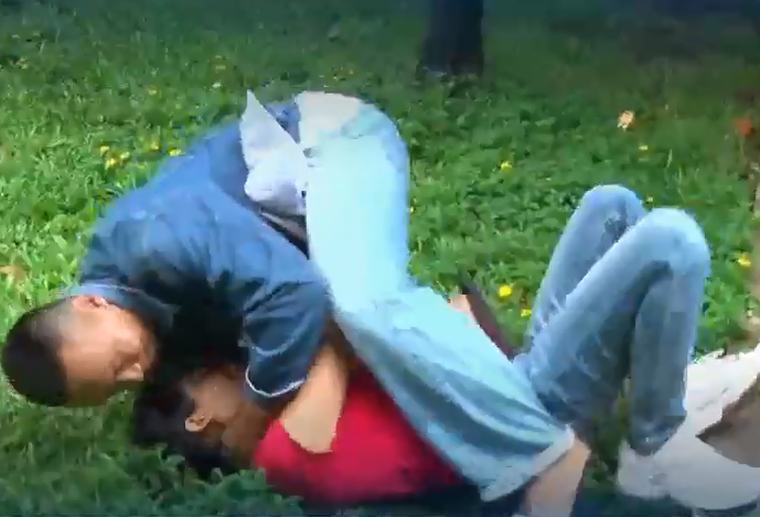 Dan mang chia se cach ung pho khi bi bop co, de xuong dat hinh anh